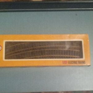 Cox 12-piece 18" Curved Track
